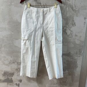 Women’s White Cargo Shorts - Classic Utility Style
